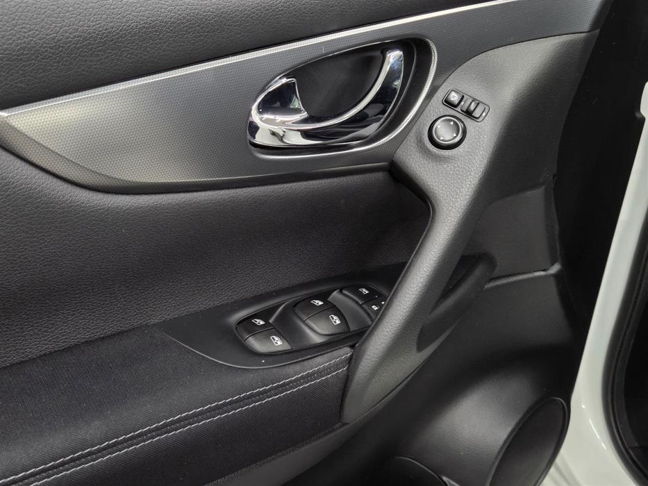 NISSAN Qashqai 2019