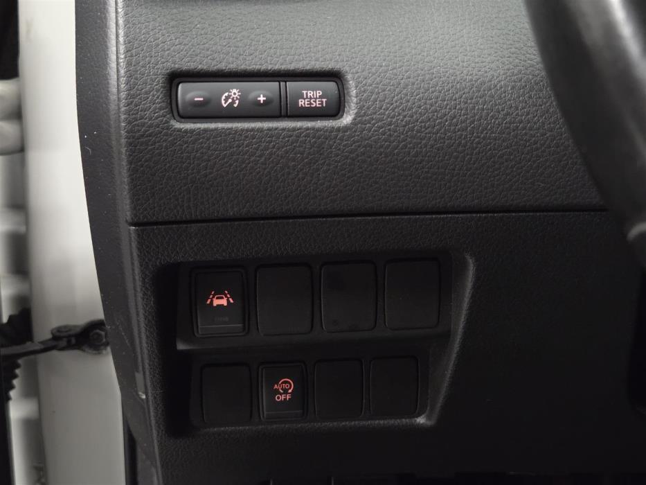NISSAN Qashqai 2019