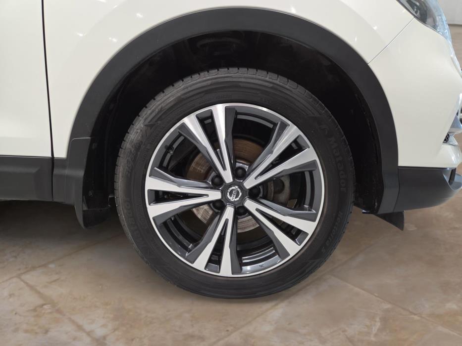 NISSAN Qashqai 2019