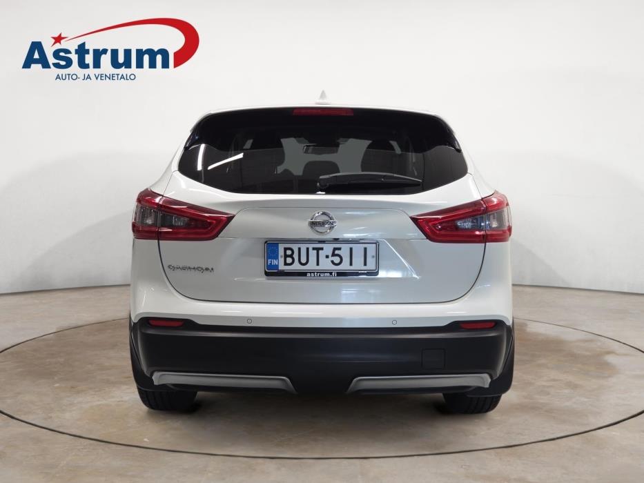 NISSAN Qashqai 2019