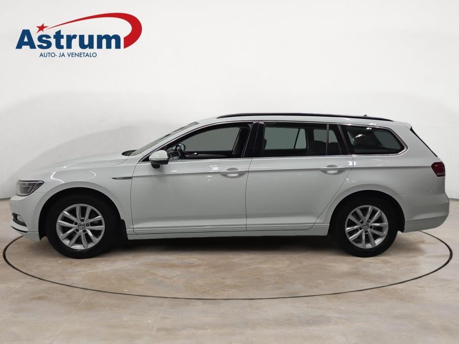 VOLKSWAGEN PASSAT 2016