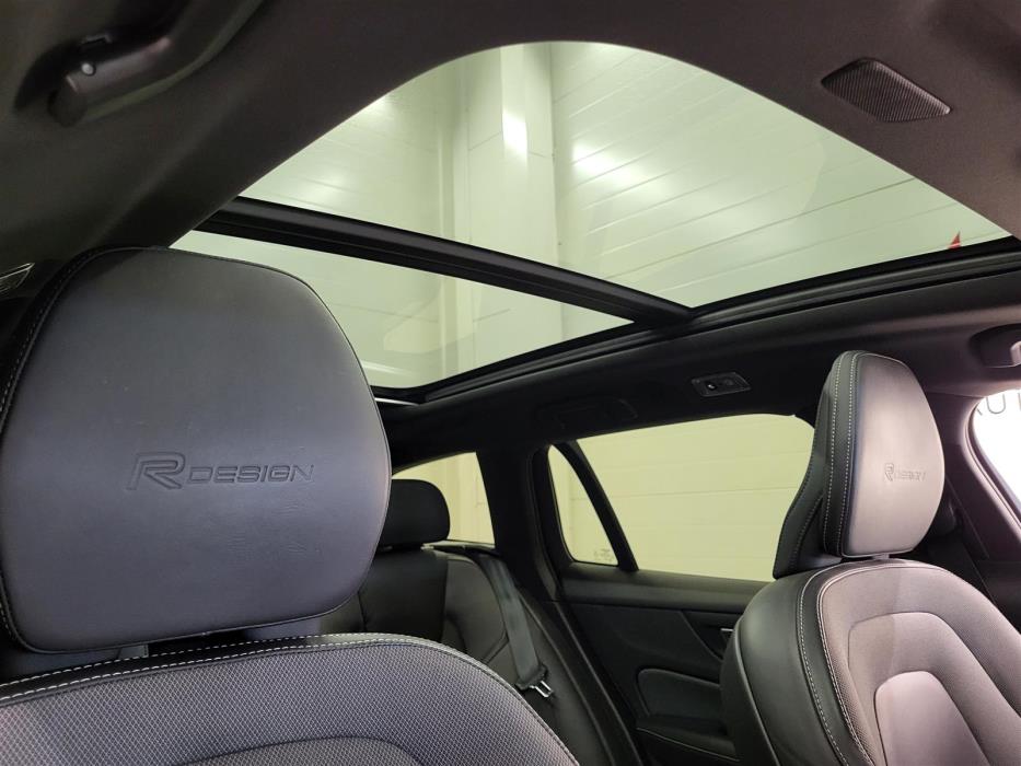 VOLVO V60 2019