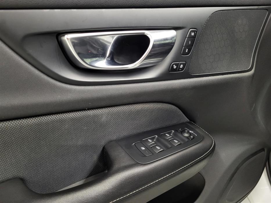 VOLVO V60 2019