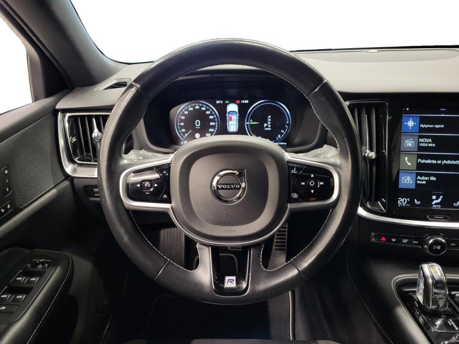 VOLVO V60 2019