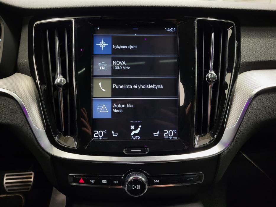 VOLVO V60 2019