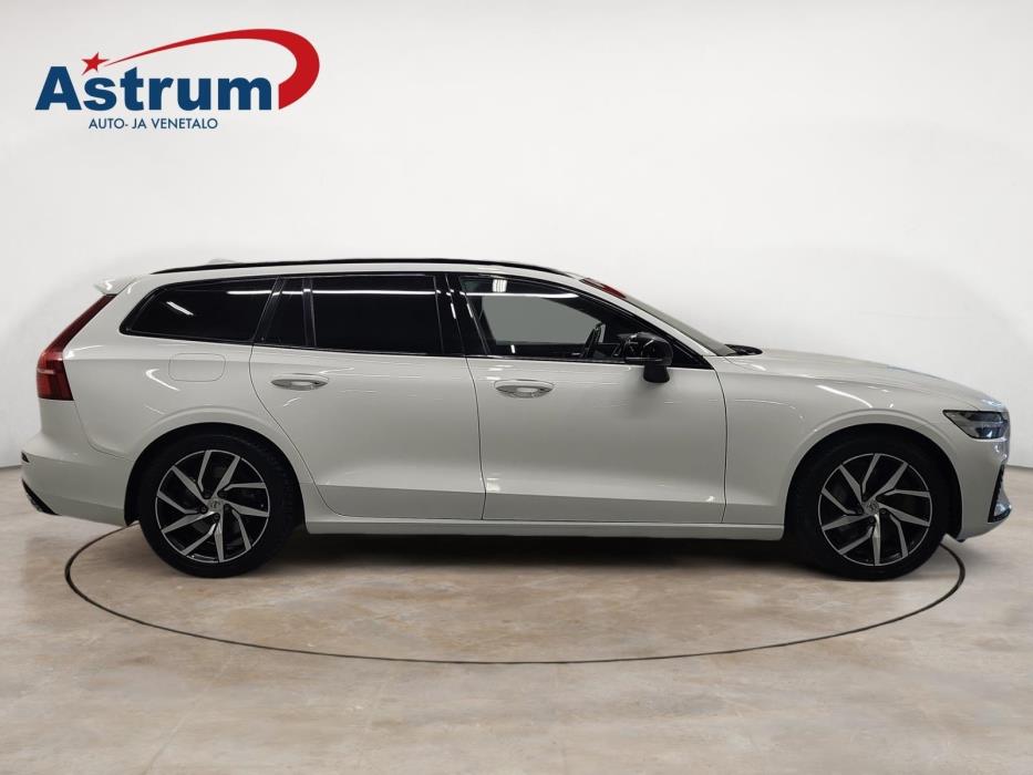 VOLVO V60 2019