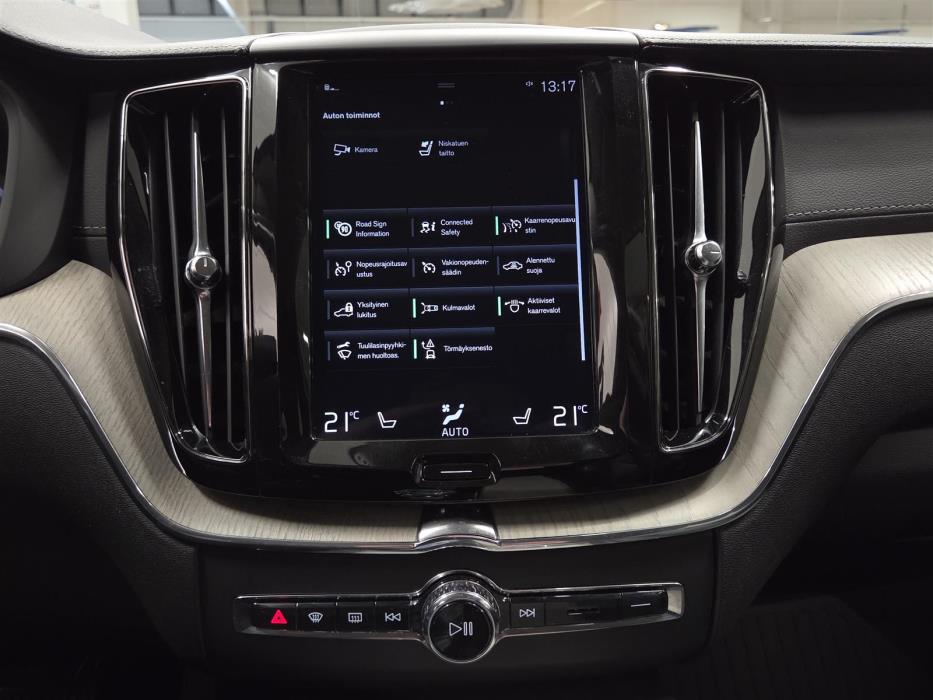 VOLVO XC60 2020