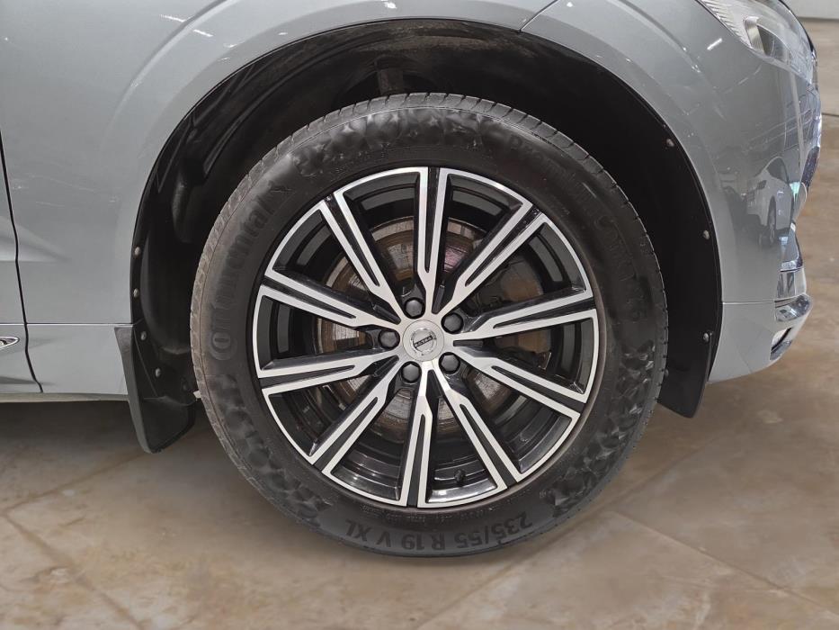 VOLVO XC60 2020