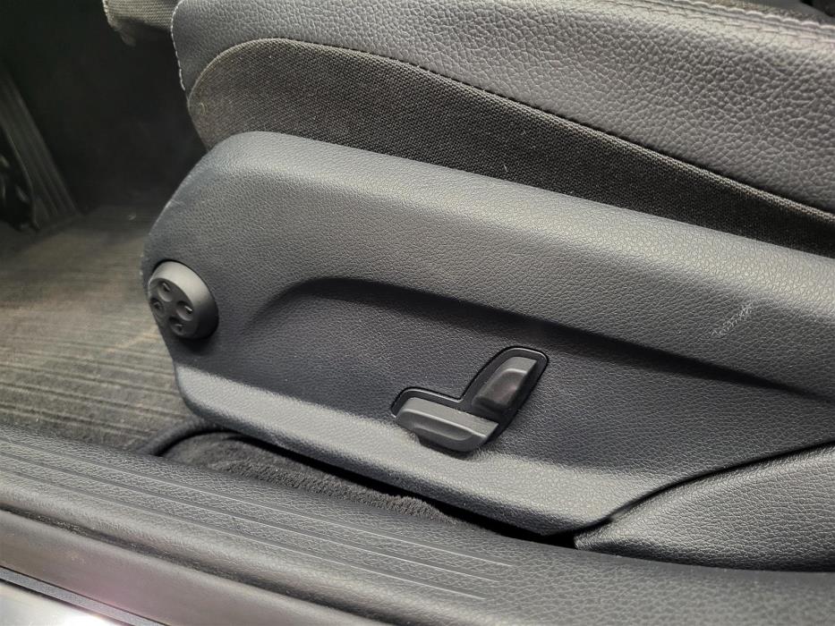 MERCEDES-BENZ C 2018