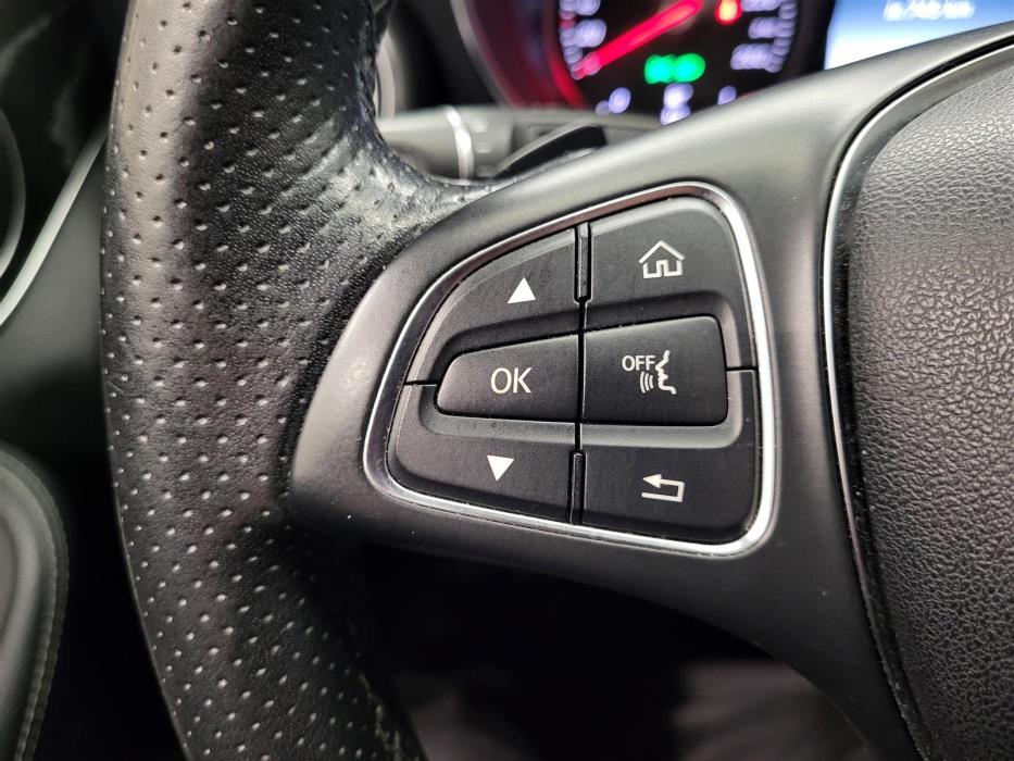 MERCEDES-BENZ C 2018