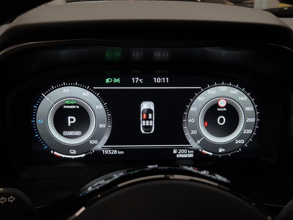NISSAN Qashqai 2025