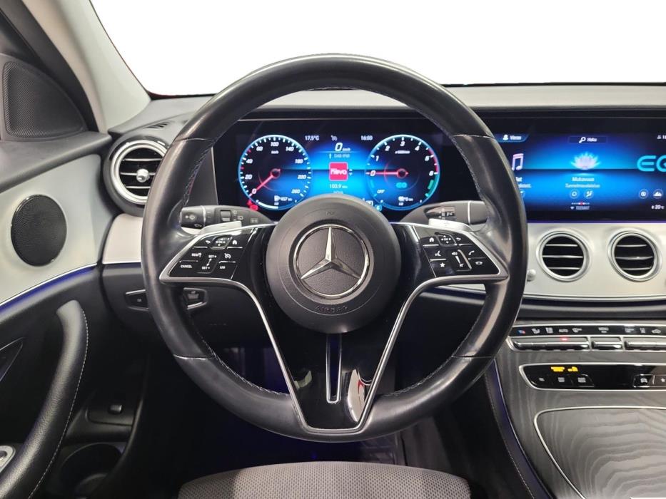 MERCEDES-BENZ E 2021