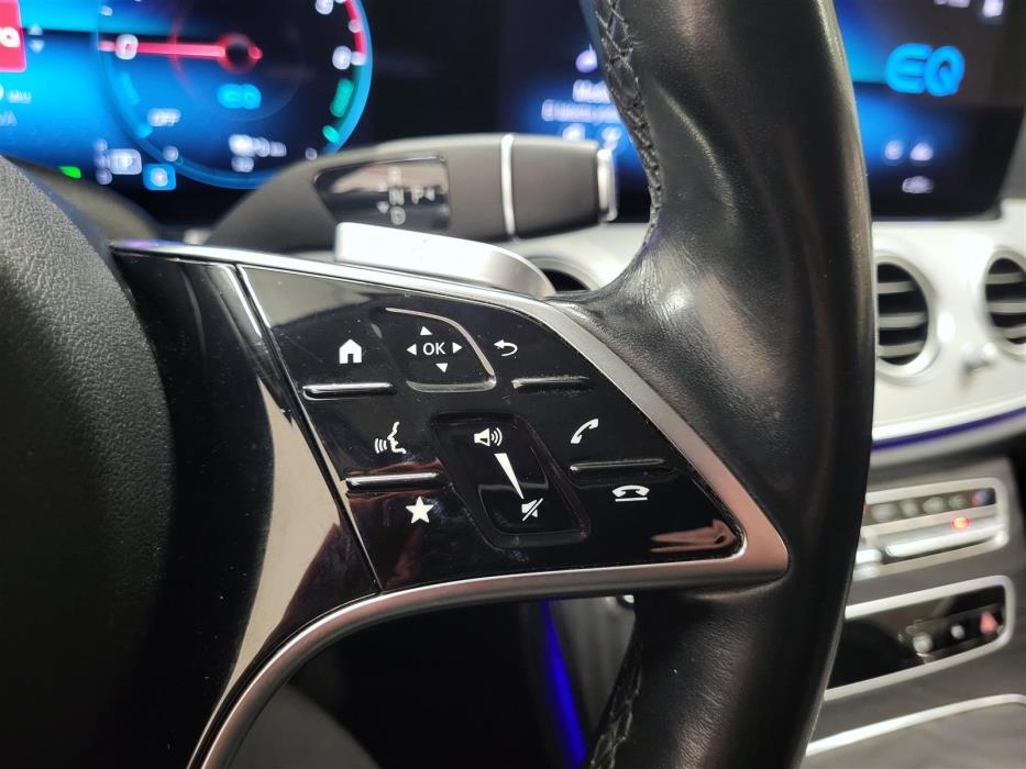 MERCEDES-BENZ E 2021