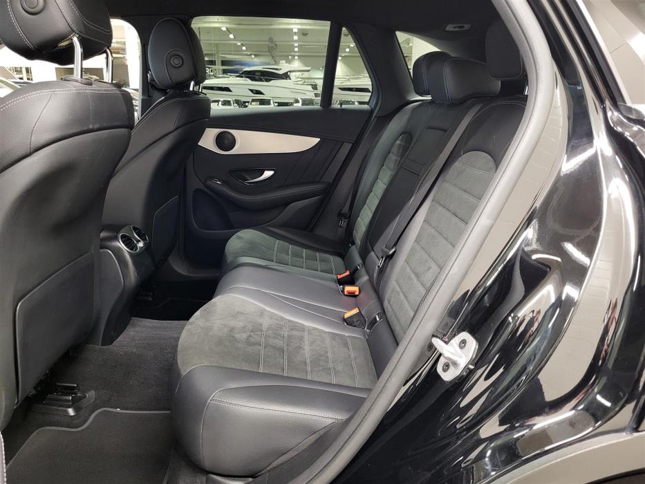 MERCEDES-BENZ GLC 2022