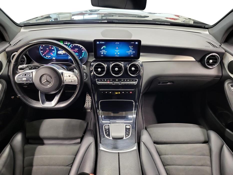 MERCEDES-BENZ GLC 2022