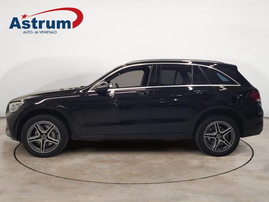 MERCEDES-BENZ GLC 2022