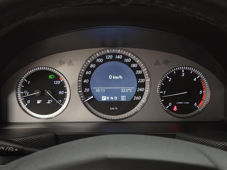 MERCEDES-BENZ GLK 2011