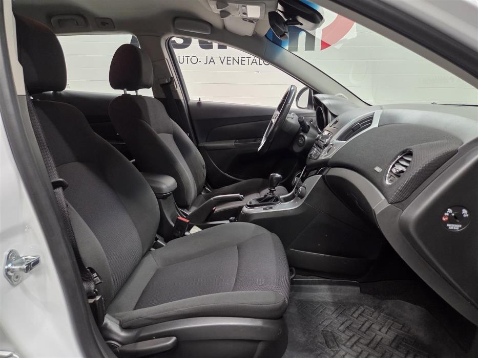 CHEVROLET Cruze 2013