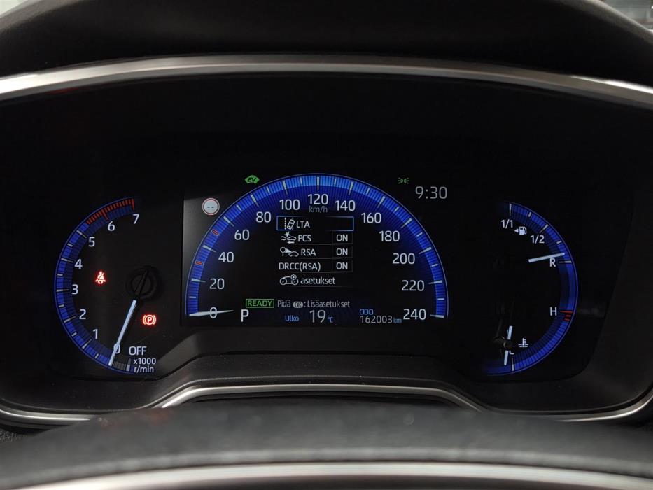 TOYOTA COROLLA 2019
