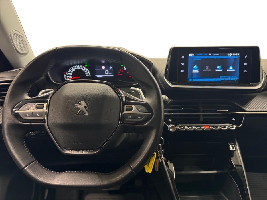 PEUGEOT 2008 2021