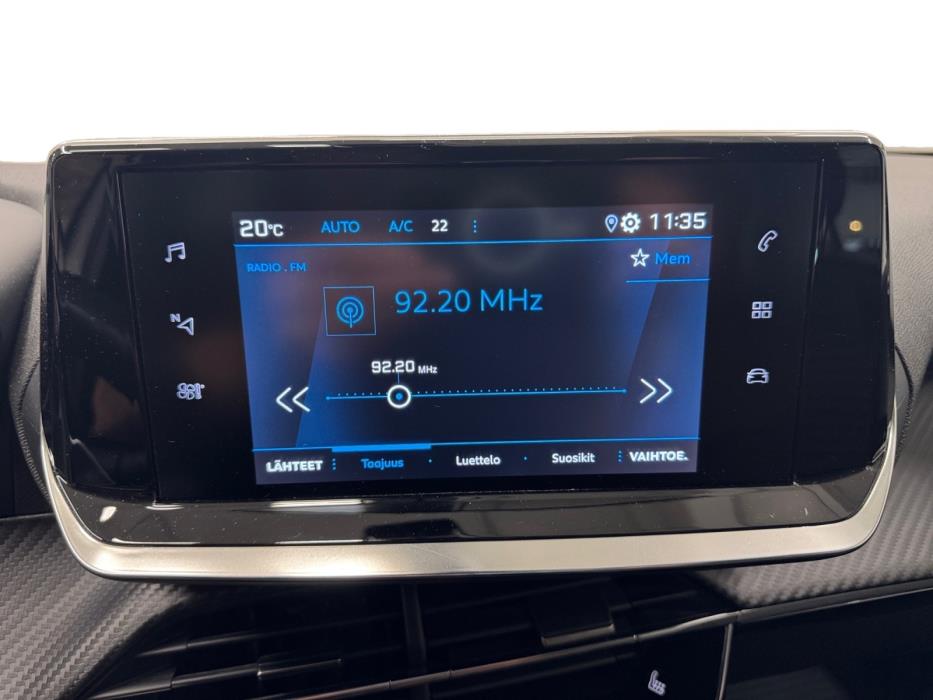 PEUGEOT 2008 2021