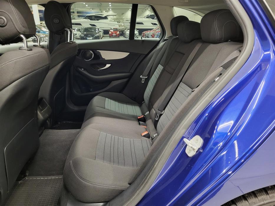 MERCEDES-BENZ C 2015