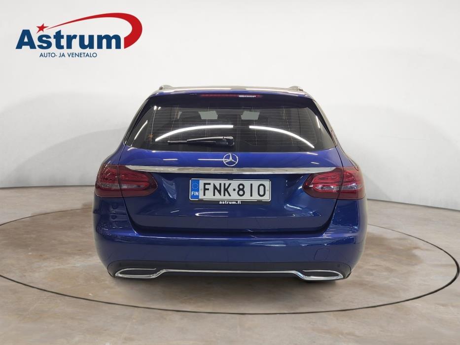 MERCEDES-BENZ C 2015