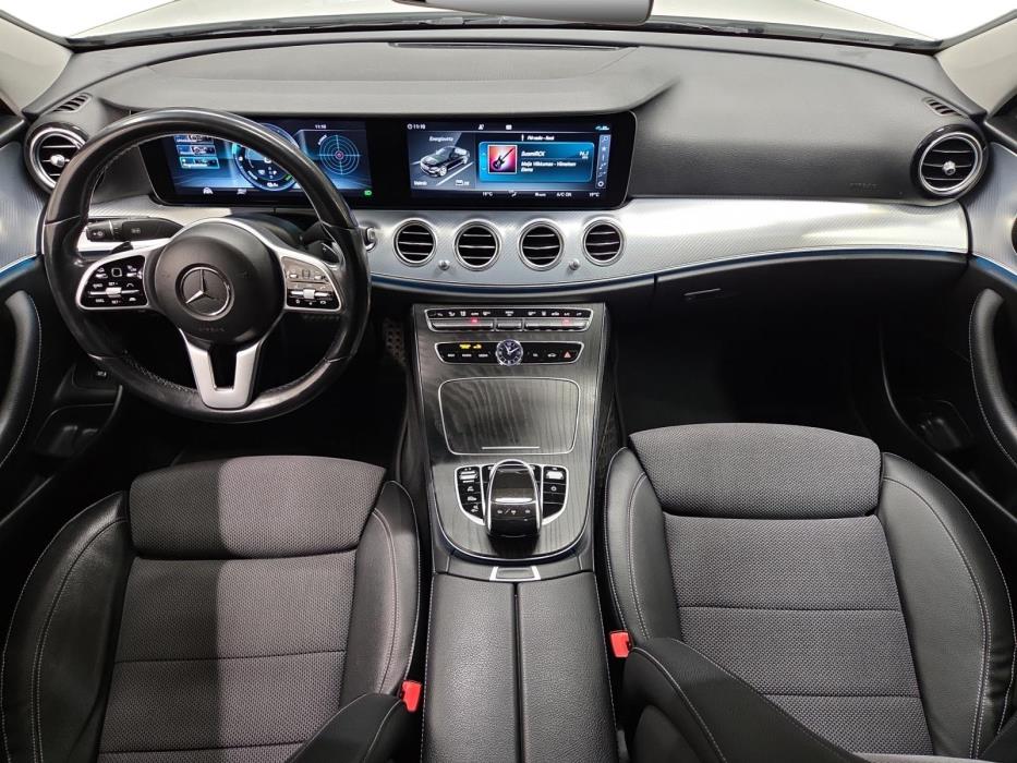 MERCEDES-BENZ E 2019