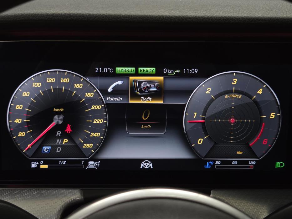 MERCEDES-BENZ E 2019