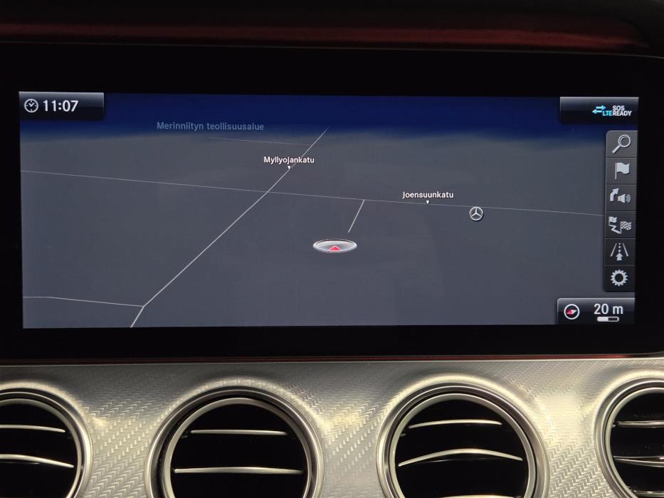 MERCEDES-BENZ E 2019