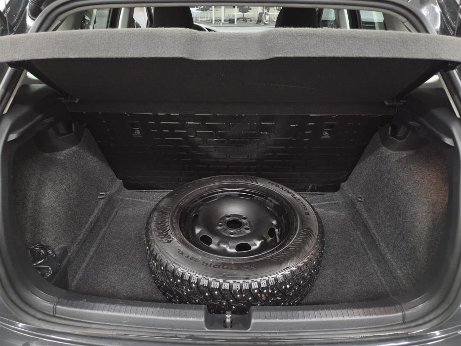 VOLKSWAGEN POLO 2019
