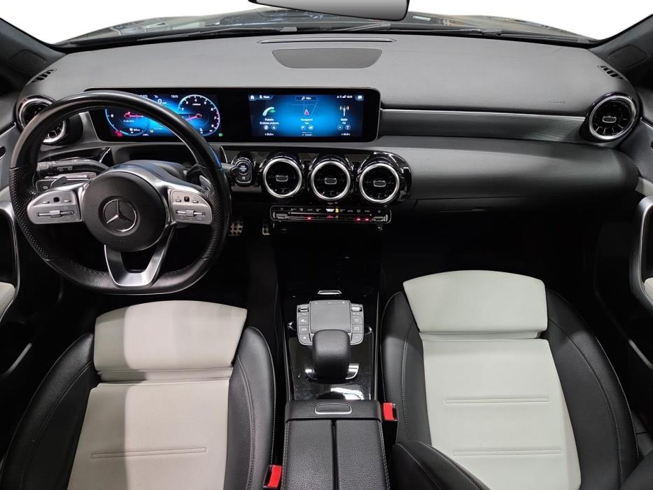 MERCEDES-BENZ A 2020