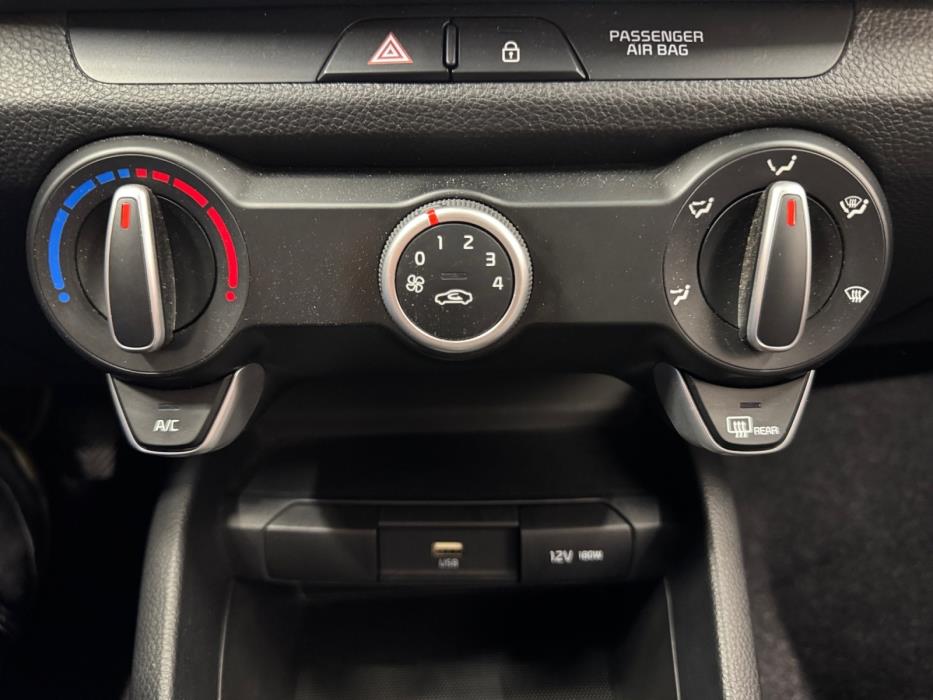 KIA Stonic 2024
