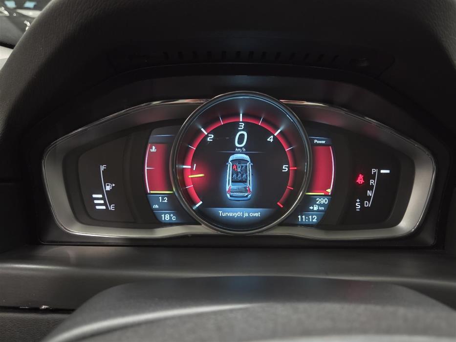 VOLVO V70 2014