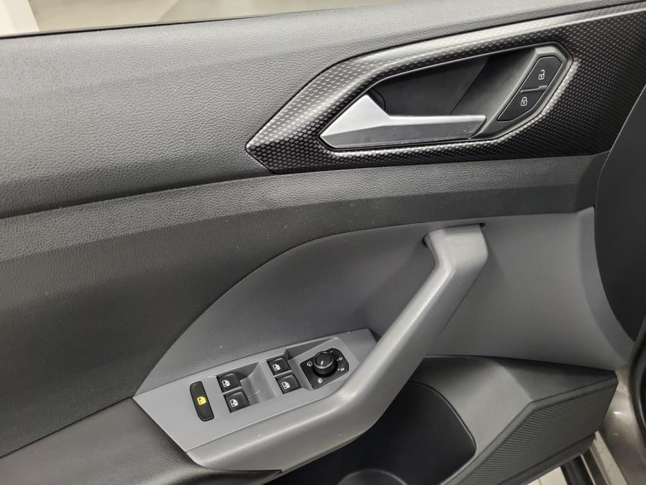 VOLKSWAGEN T-Cross 2019