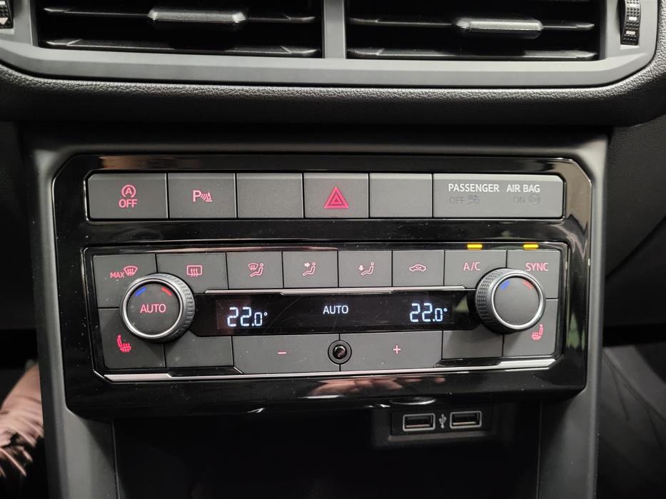 VOLKSWAGEN T-Cross 2019