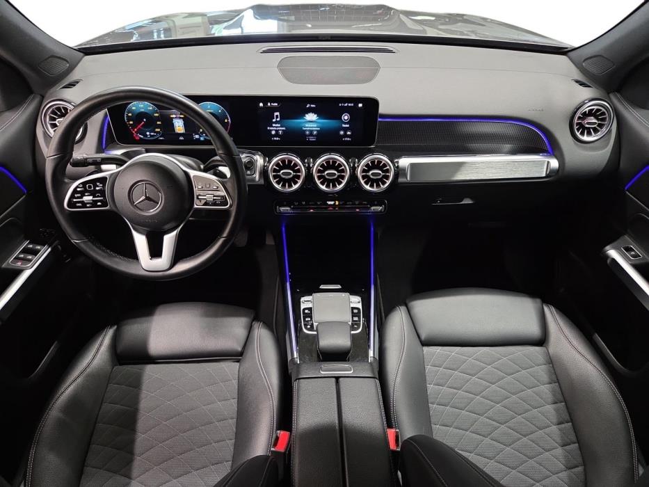 MERCEDES-BENZ GLB 2021