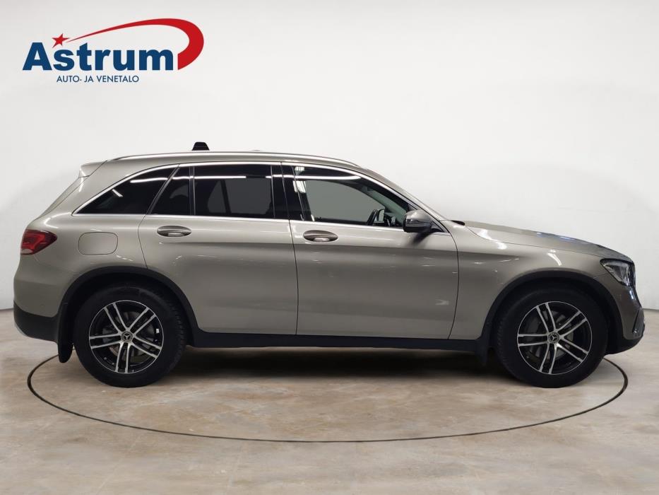 MERCEDES-BENZ GLC 2019