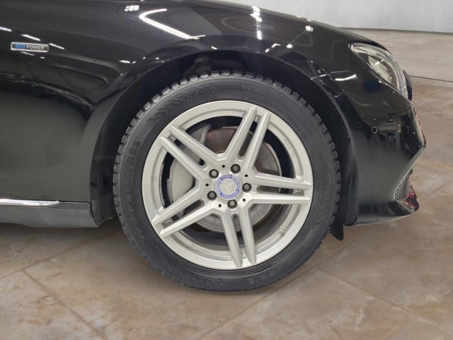 MERCEDES-BENZ E 2018