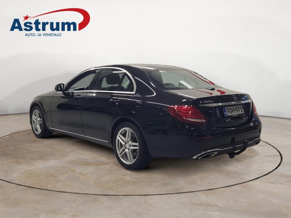 MERCEDES-BENZ E 2018