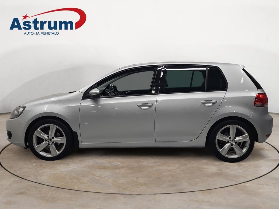VOLKSWAGEN GOLF 2011