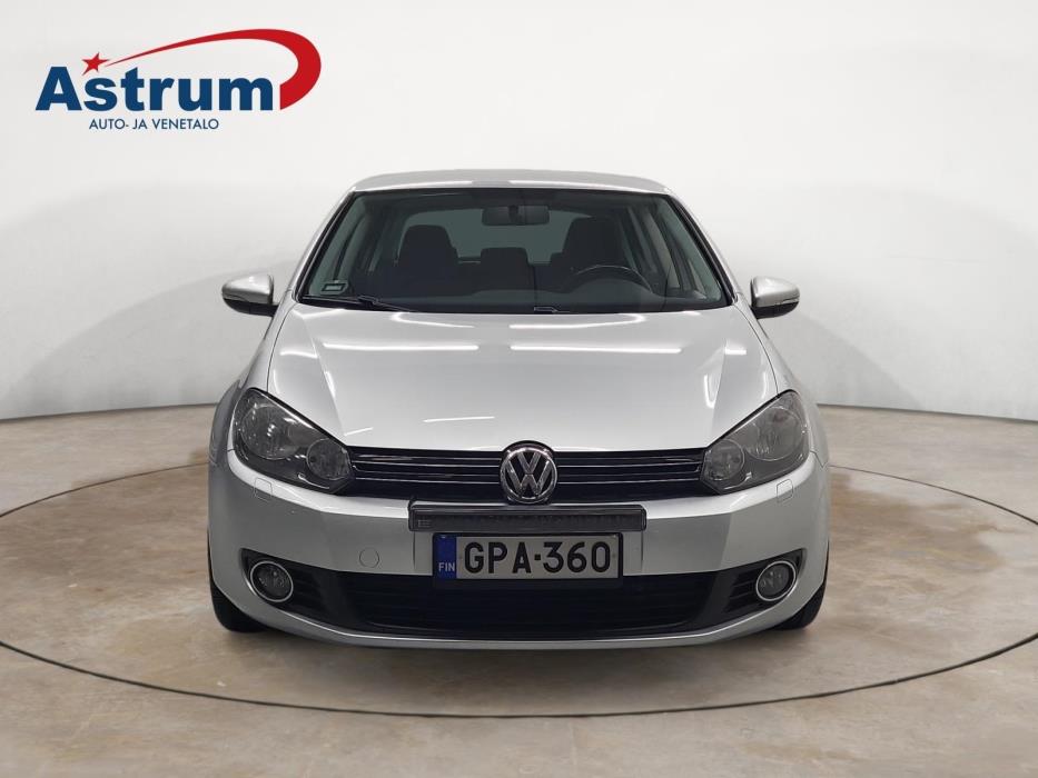 VOLKSWAGEN GOLF 2011