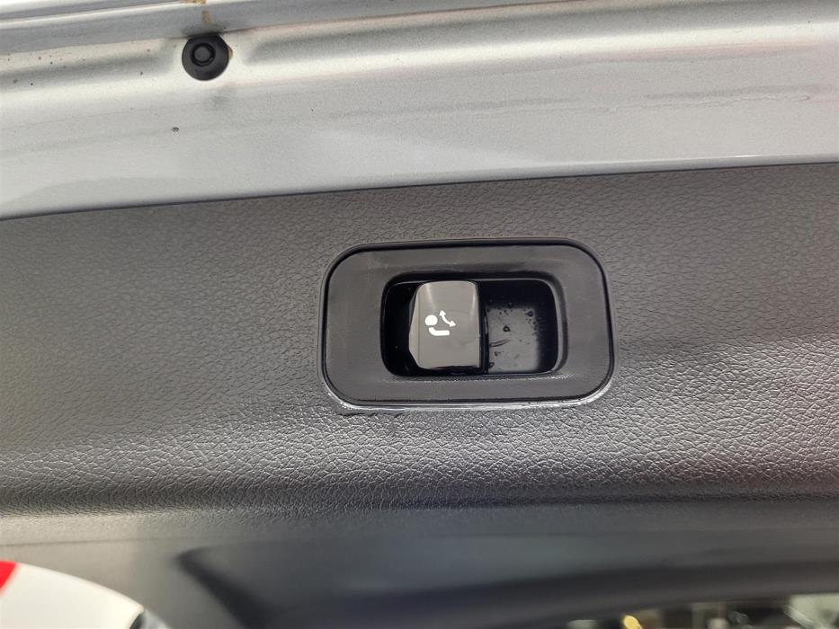 MERCEDES-BENZ E 2024