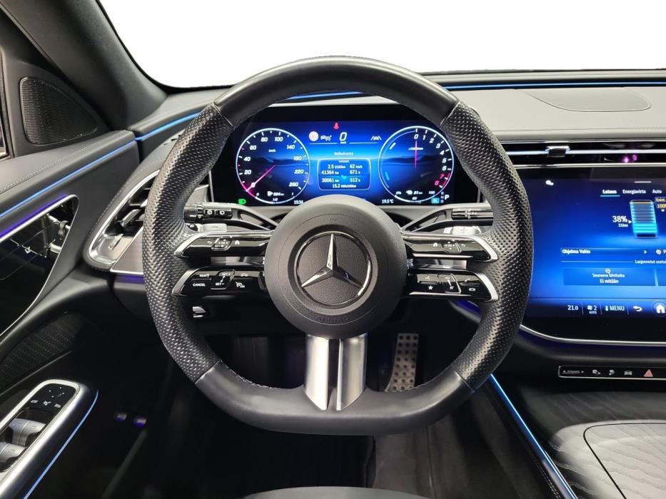 MERCEDES-BENZ E 2024