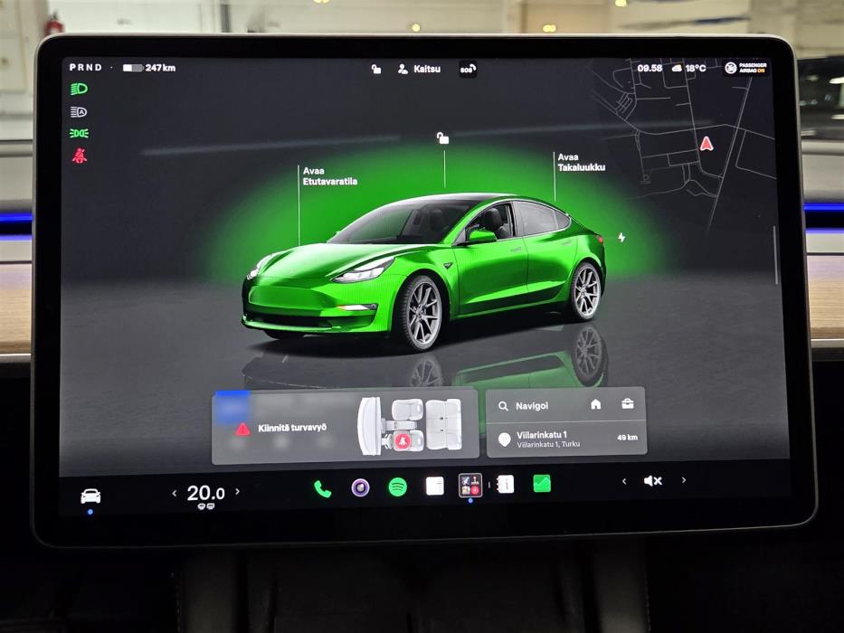 TESLA Model 3 2023