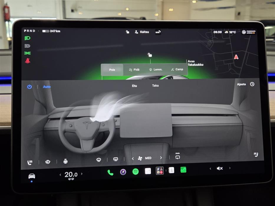 TESLA Model 3 2023