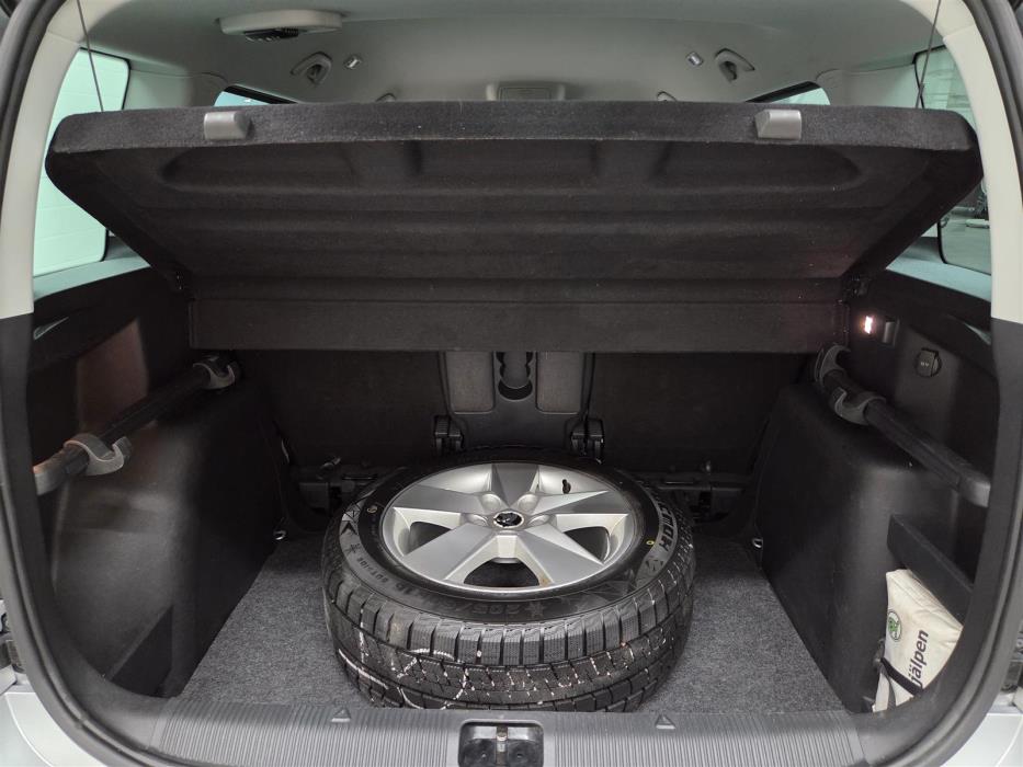 SKODA Yeti 2014