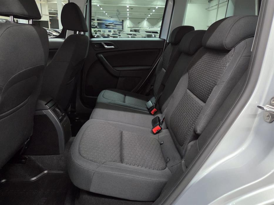 SKODA Yeti 2014