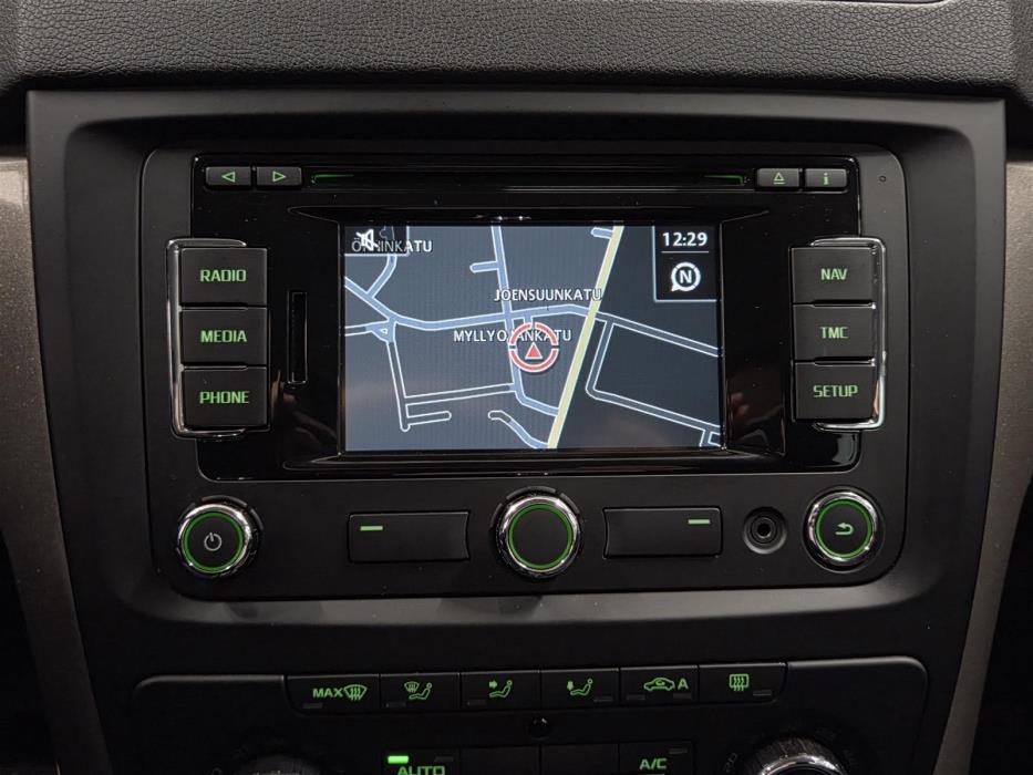 SKODA Yeti 2014