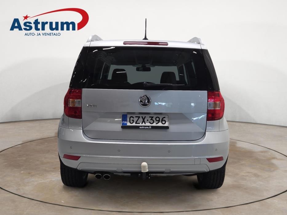 SKODA Yeti 2014